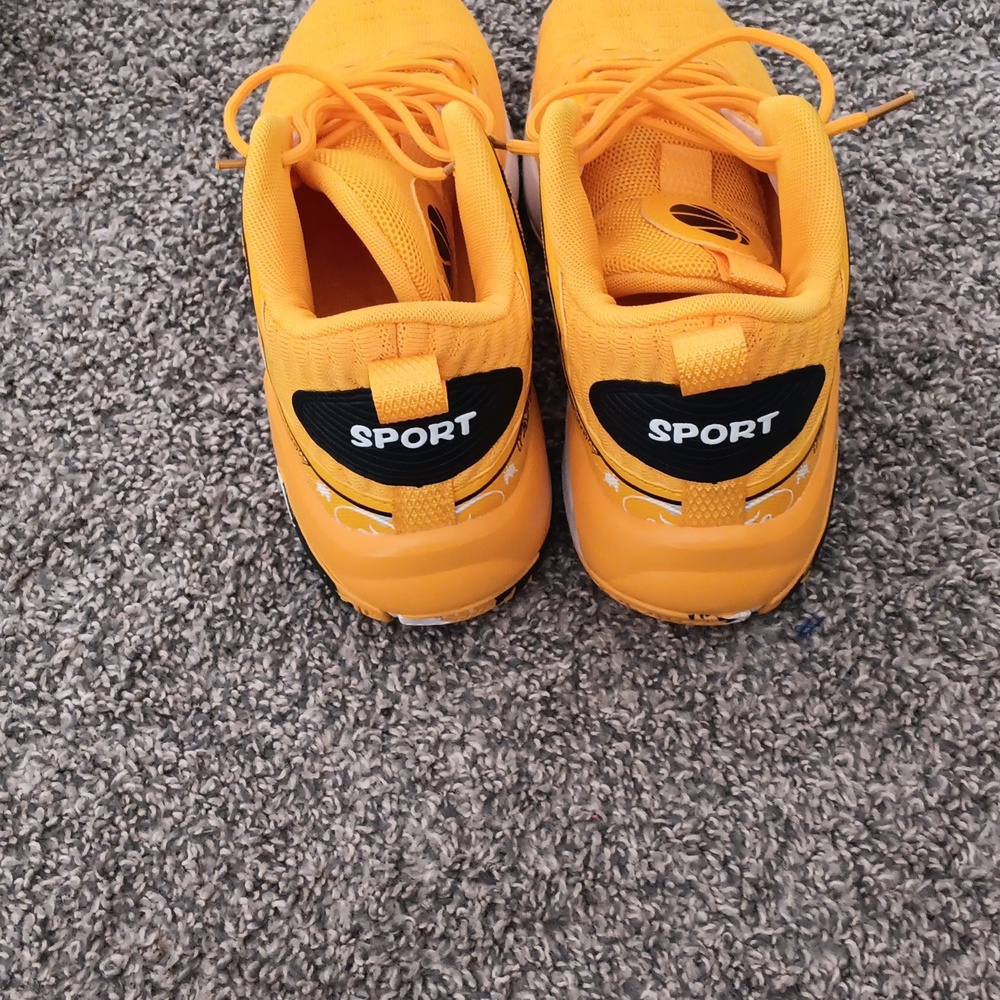 Shoes - Picture 3 of 3